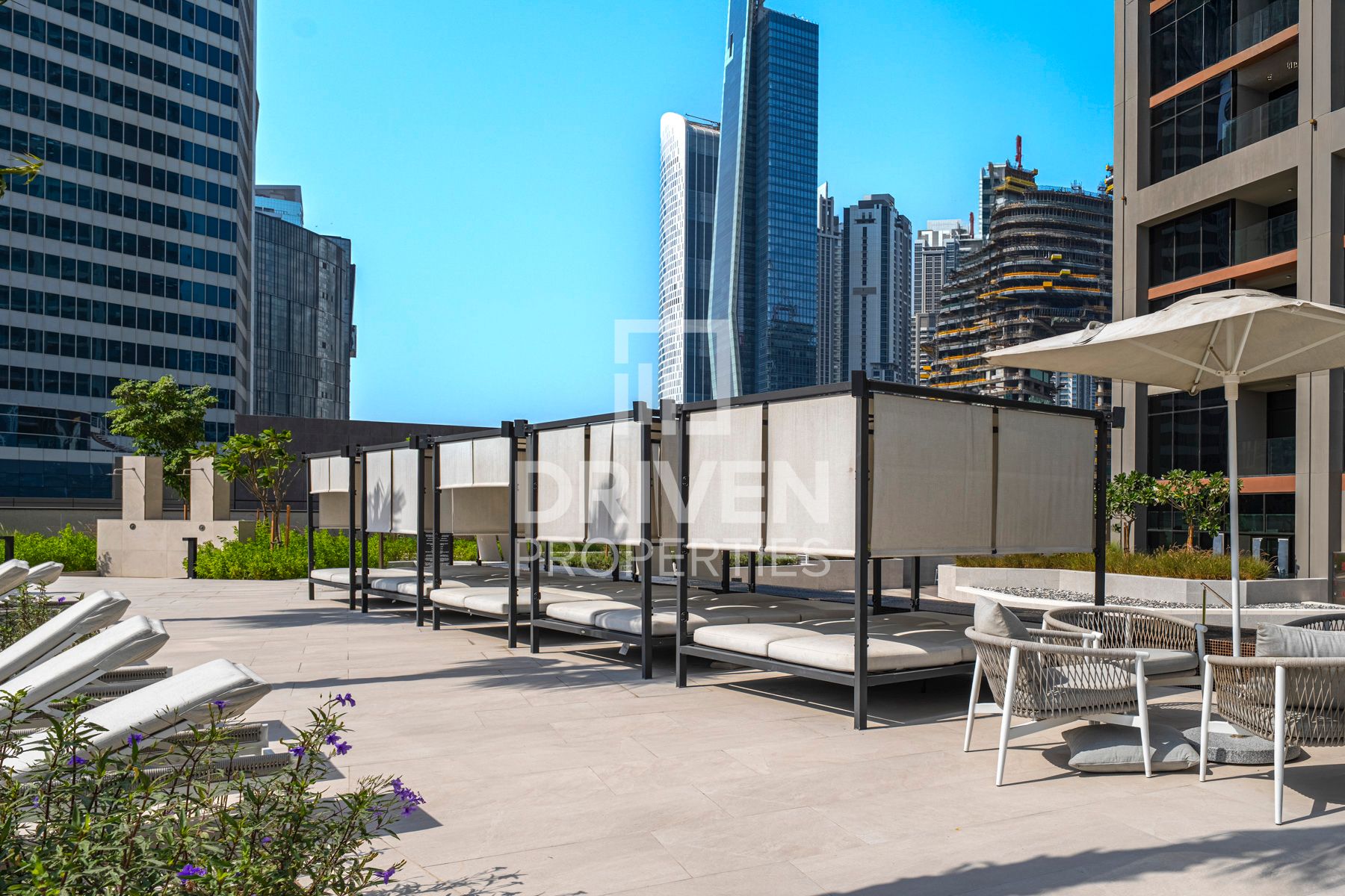 Fully Furnished Canal View Waterfront Living