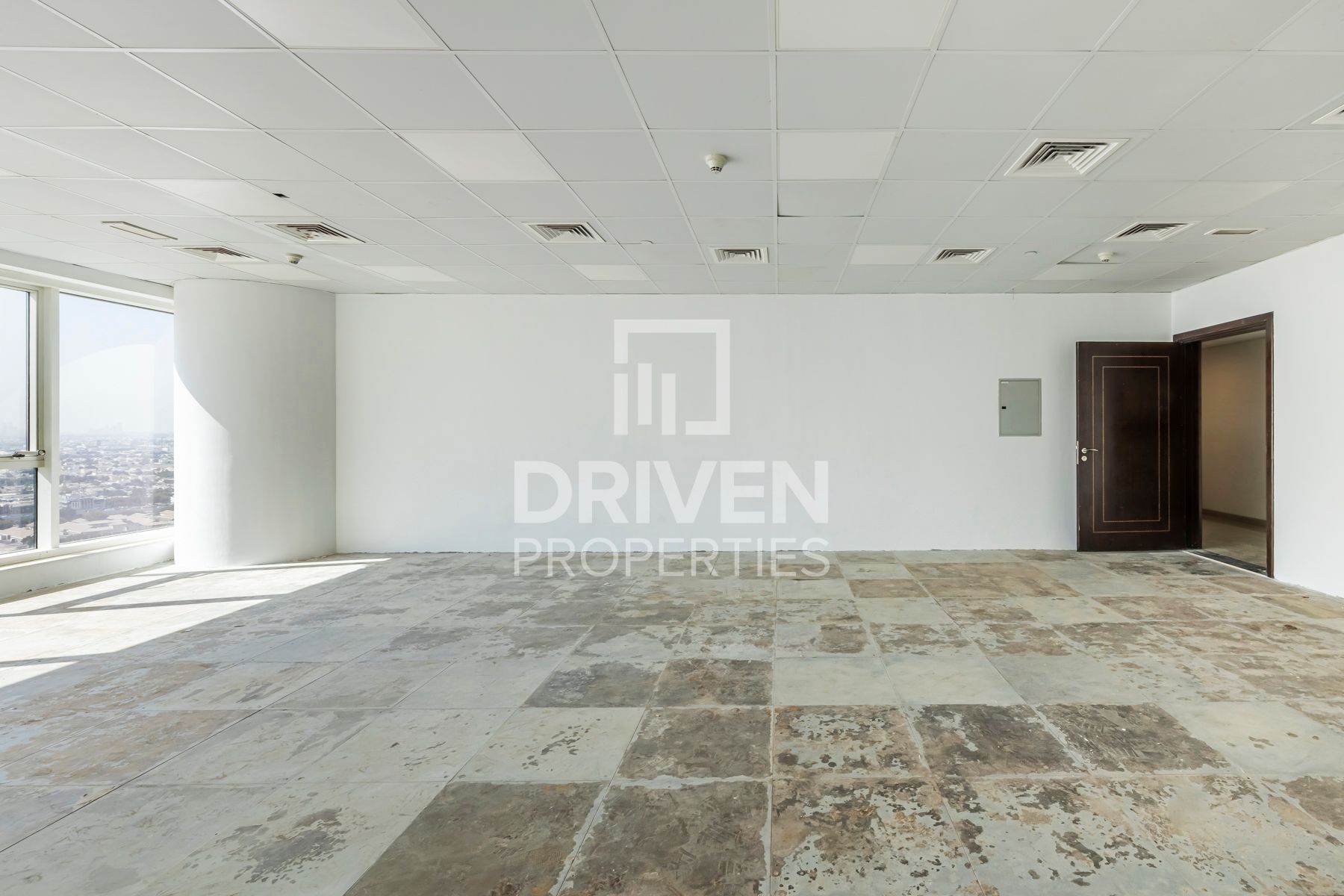 Fitted Office Space Vacant Race Course View