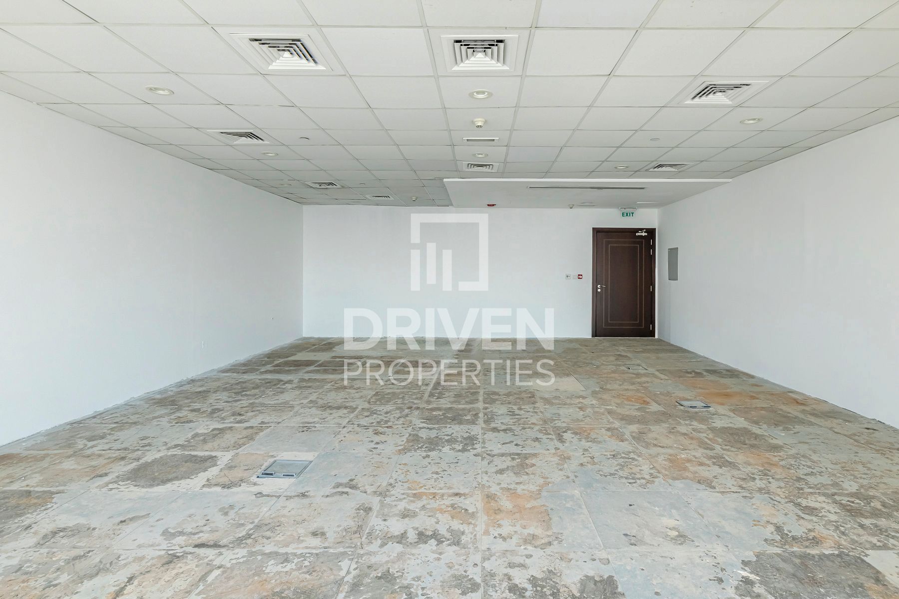 Fitted Office Space Vacant Race Course View
