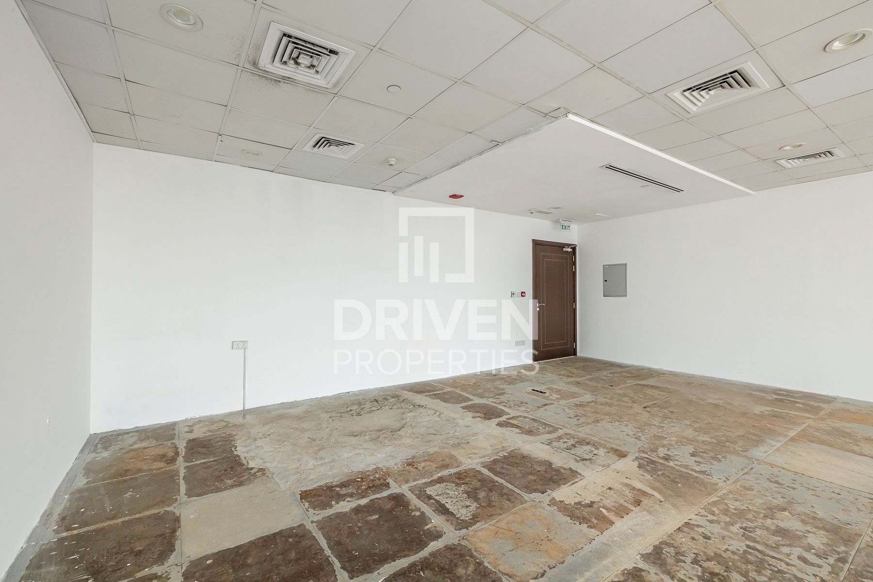 Fitted Office Space Vacant Race Course View