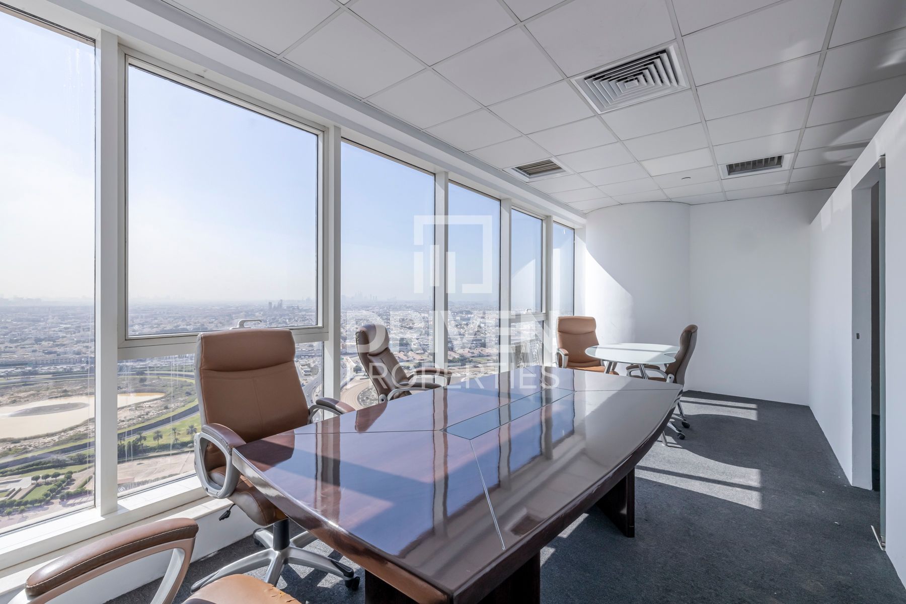 Fitted Office Space Vacant Prime Location