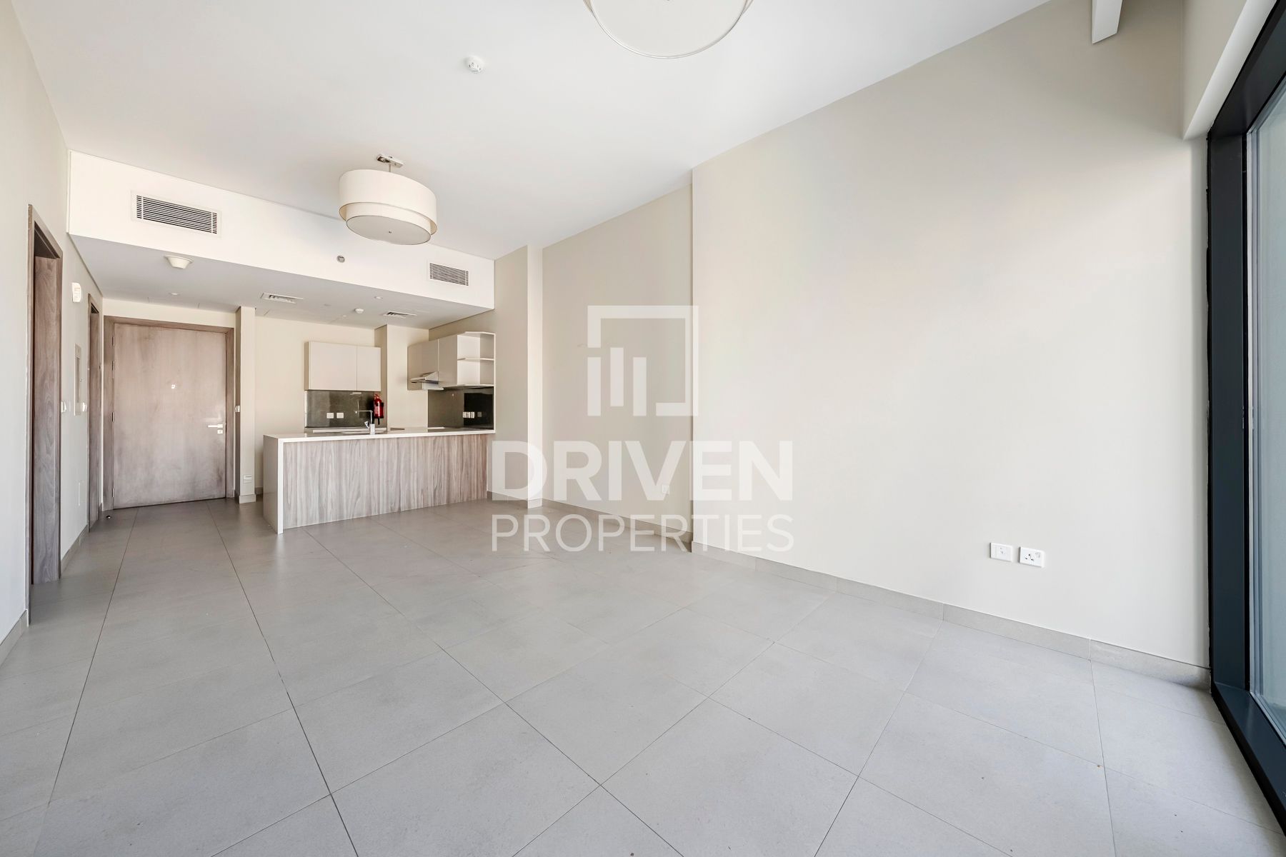 Burj View High Floor Multiple Cheques