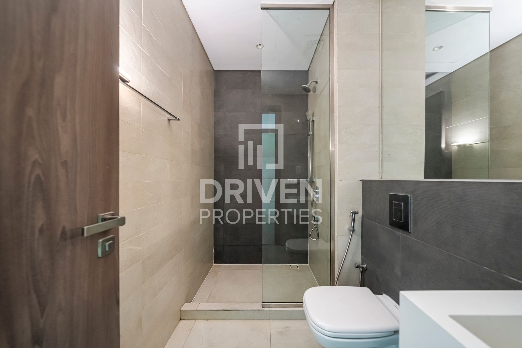 Huge Terrace Spacious Multiple Cheques