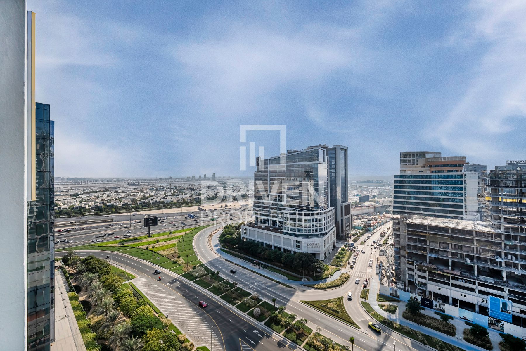 Spacious Studio Great Area Multiple Cheques