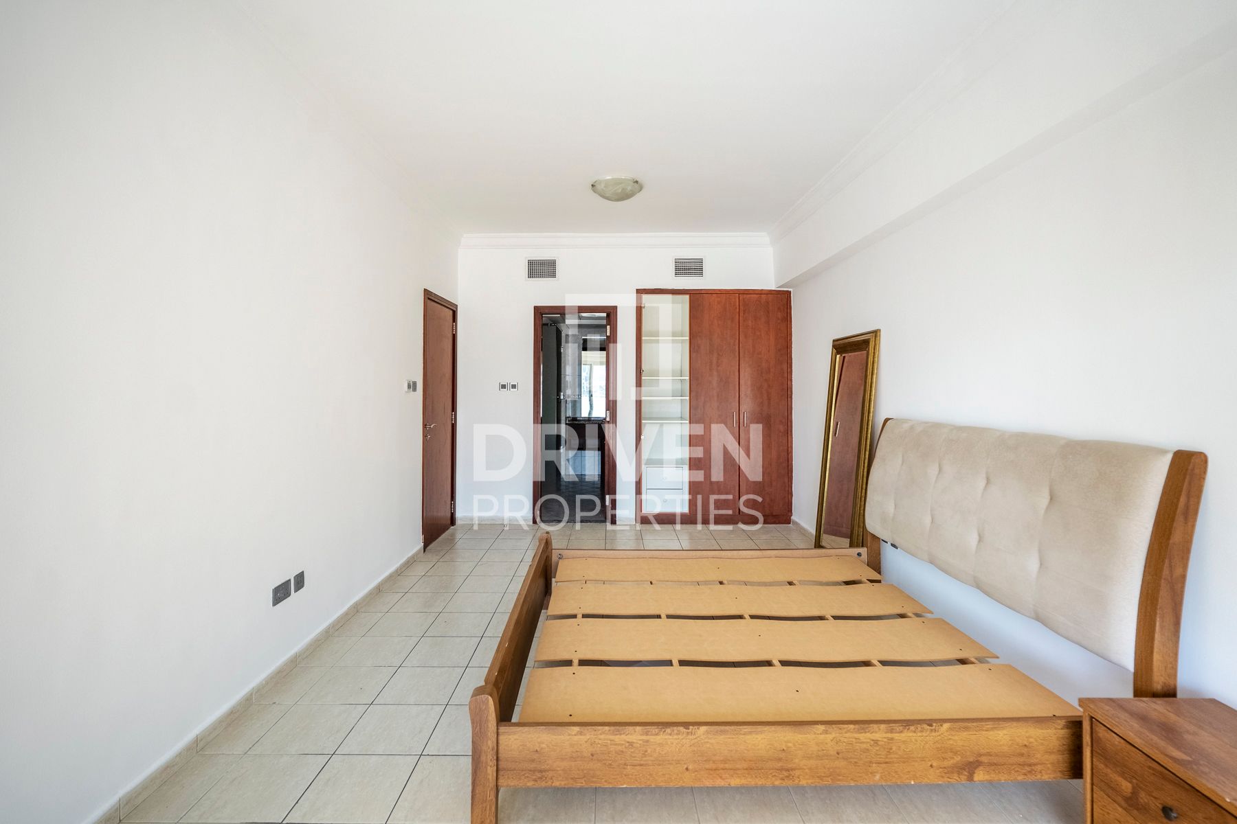 Ready to move in High Floor Lake Views