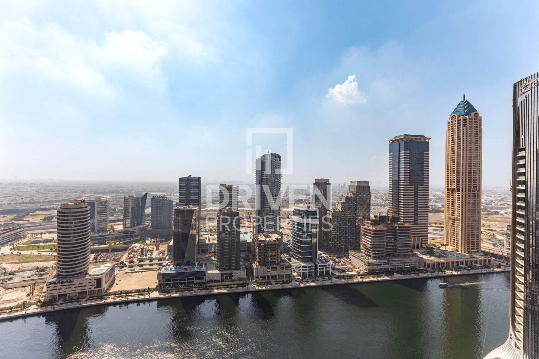 Unique Layout High Floor Canal and Burj View