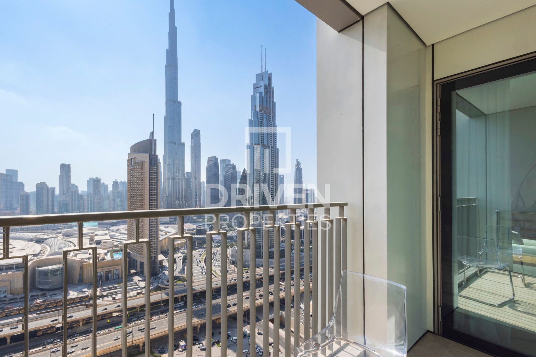 Full Burj View High Floor Multiple Cheques
