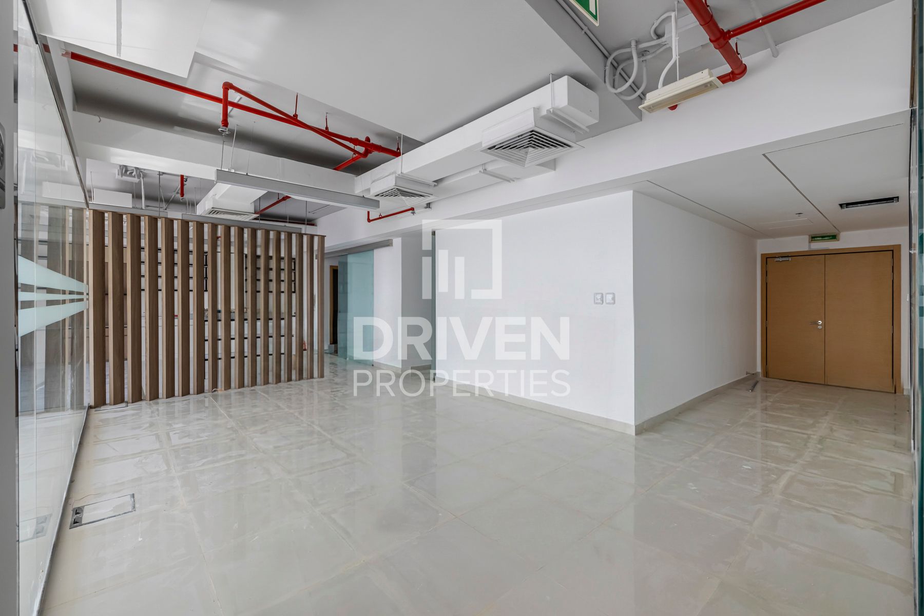 Ready to Move in Furnished and Partitioned