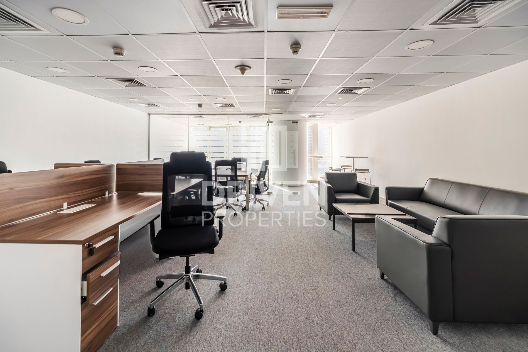 Vacant Fitted and Furnished Close to Metro